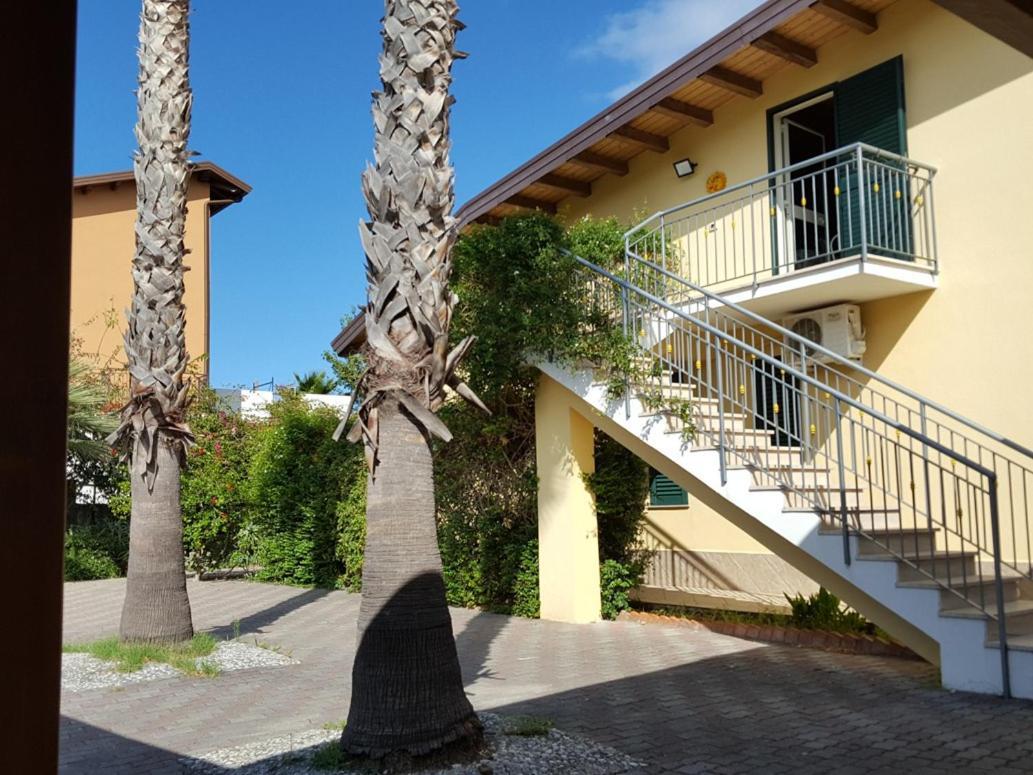 Villa Gabriella Patti Exteriör bild